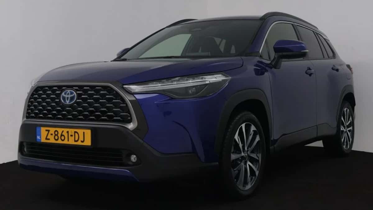 Toyota Corolla_Cross (2024) — foto 1