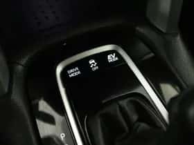 Toyota Corolla_Cross (2024) thumbnail 17