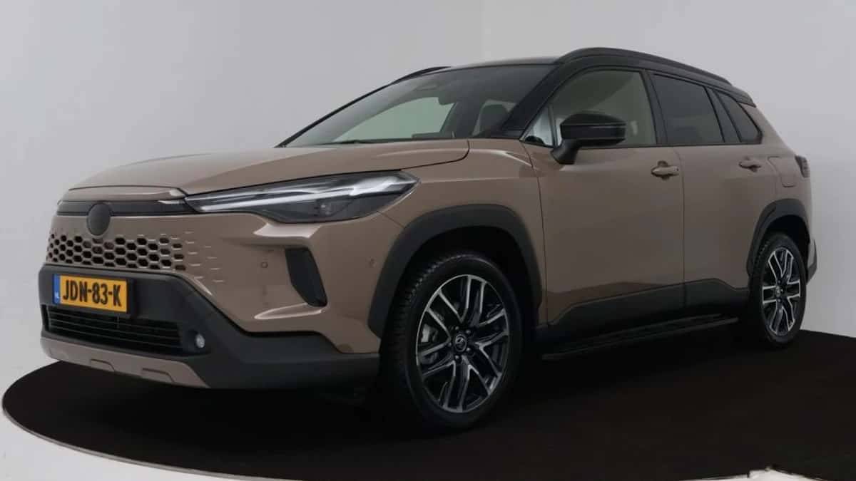 Toyota Corolla_Cross (2025) — foto 1