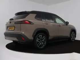Toyota Corolla_Cross (2025) thumbnail 3