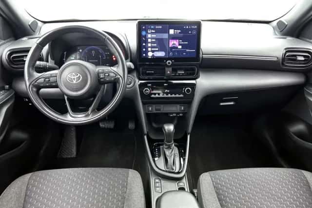 Toyota Yaris_Cross (2025) thumbnail 4