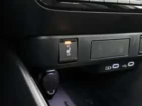 Toyota Yaris (2024) thumbnail 18