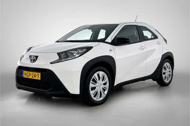 Toyota Aygo (2025) thumbnail 1