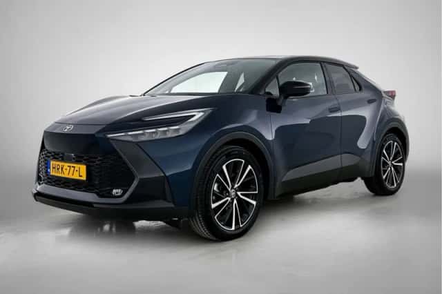Toyota C-HR (2025) thumbnail 1