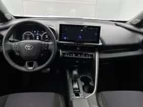 Toyota C-HR (2025) thumbnail 5