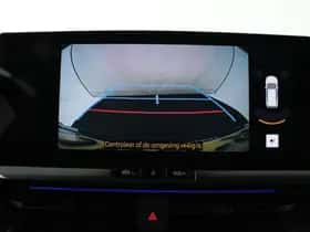Toyota C-HR (2025) thumbnail 9