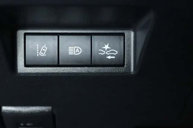 Toyota Yaris (2020) thumbnail 6
