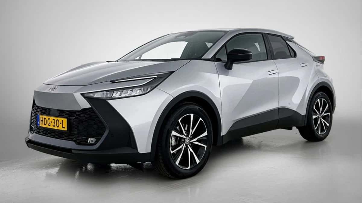 Toyota C-HR (2025) — foto 1