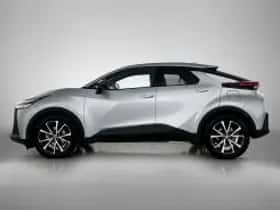Toyota C-HR (2025) thumbnail 4