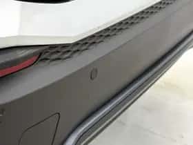 Toyota C-HR (2025) thumbnail 32