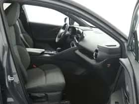 Toyota C-HR (2025) thumbnail 29