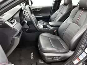 Toyota RAV4 (2022) thumbnail 17