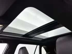 Toyota RAV4 (2022) thumbnail 5