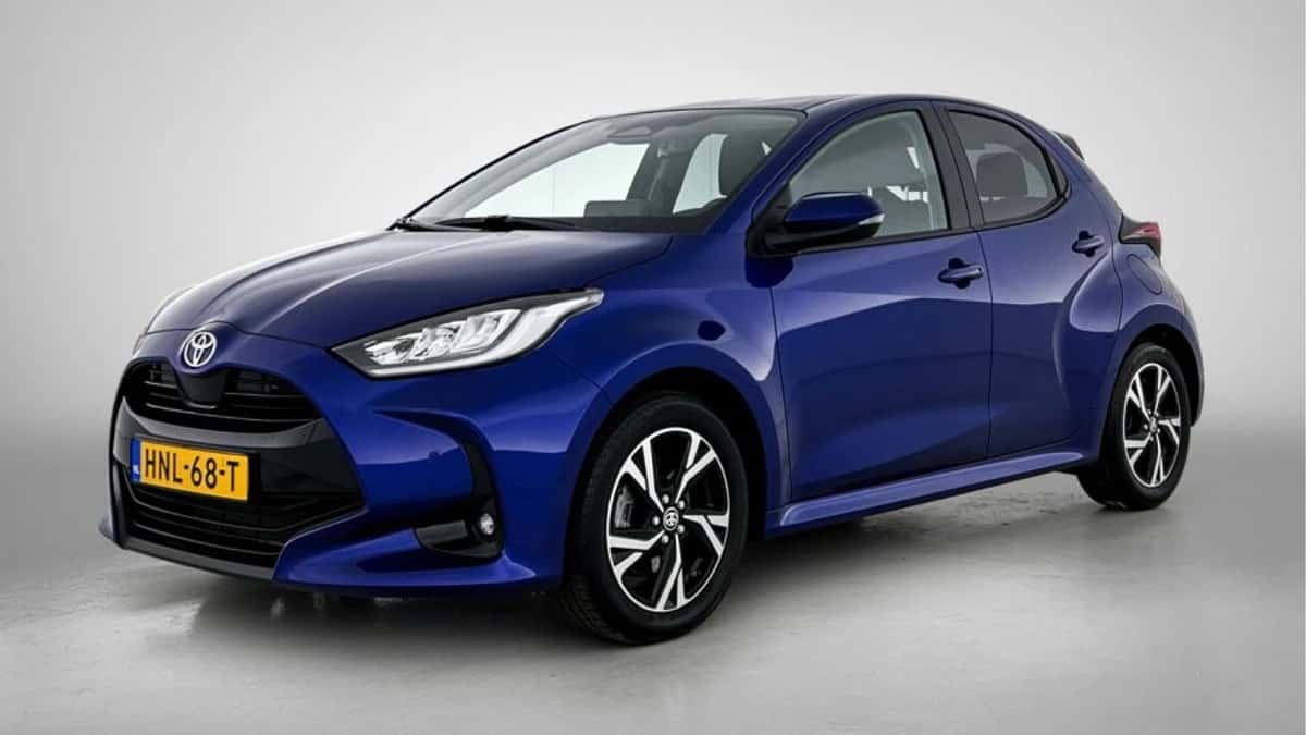 Toyota Yaris (2025) — foto 1