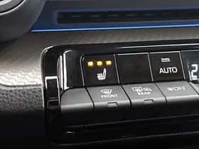 Toyota Prius (2024) thumbnail 18