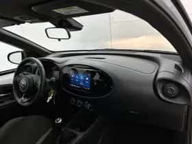 Toyota Aygo (2025) thumbnail 6