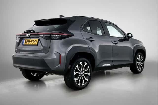 Toyota Yaris_Cross (2025) thumbnail 2