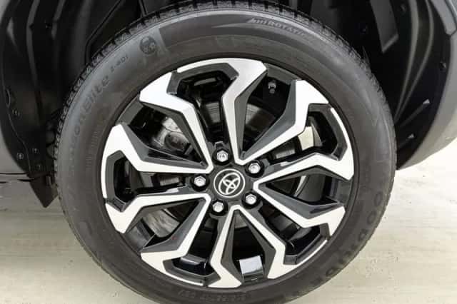 Toyota Yaris_Cross (2025) thumbnail 4