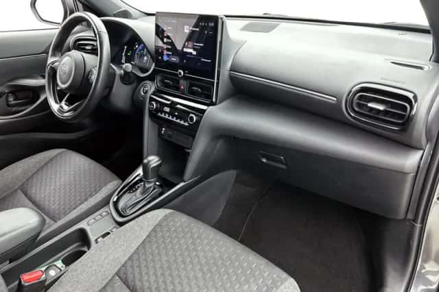 Toyota Yaris_Cross (2025) thumbnail 6