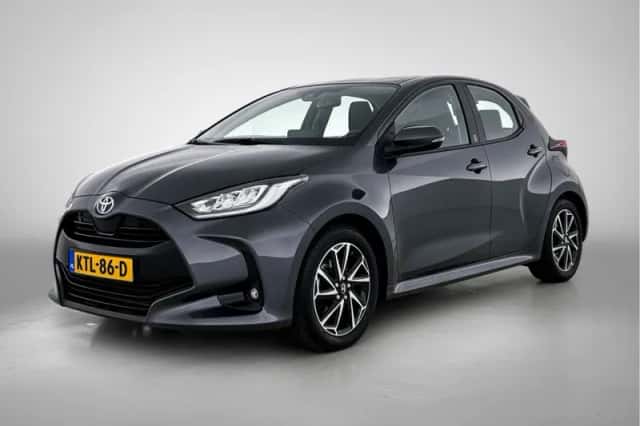 Toyota Yaris (2023) thumbnail 1