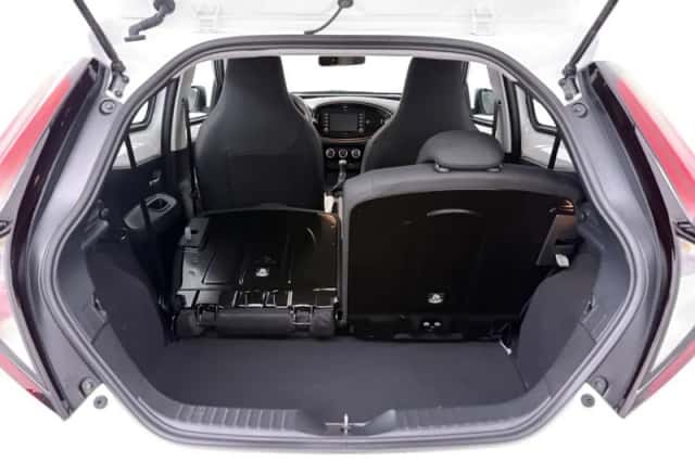 Toyota Aygo (2023) thumbnail 5