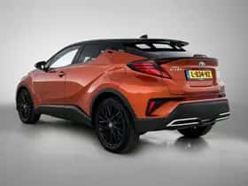 Toyota C-HR (2020) thumbnail 13