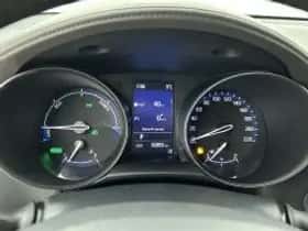 Toyota C-HR (2020) thumbnail 6