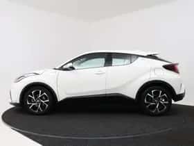 Toyota C-HR (2022) thumbnail 3