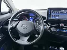Toyota C-HR (2022) thumbnail 29