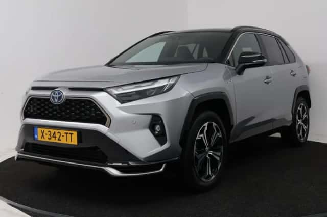 Toyota RAV4 (2024) thumbnail 1