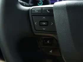 Toyota C-HR (2026) thumbnail 10