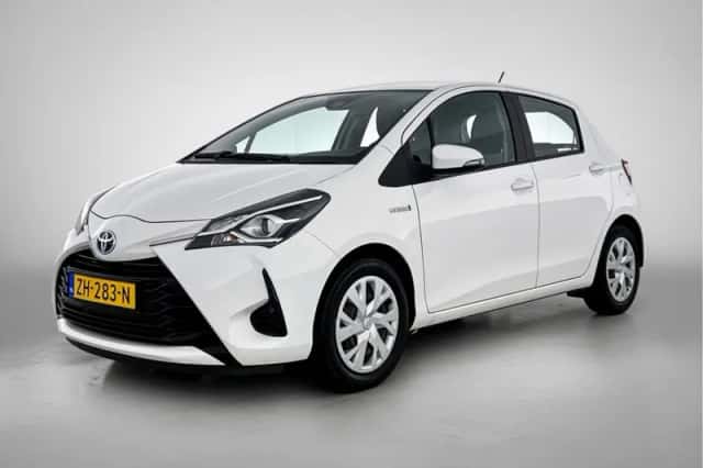 Toyota Yaris (2019) thumbnail 1