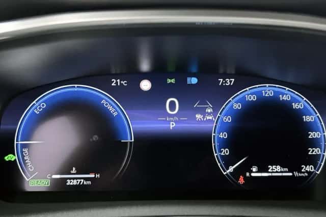 Toyota Corolla_Touring_Sports (2025) thumbnail 5