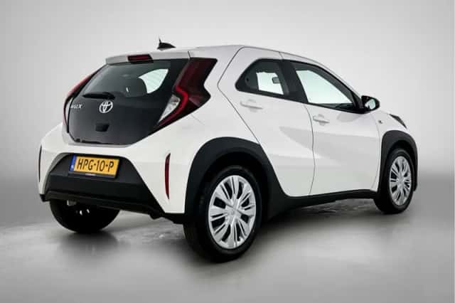 Toyota Aygo (2025) thumbnail 2