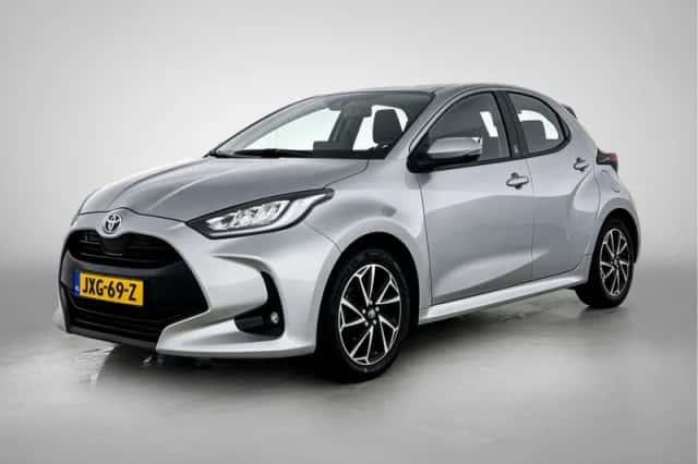 Toyota Yaris (2023) thumbnail 1