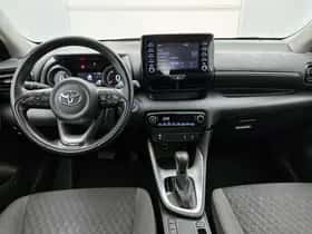 Toyota Yaris (2023) thumbnail 15