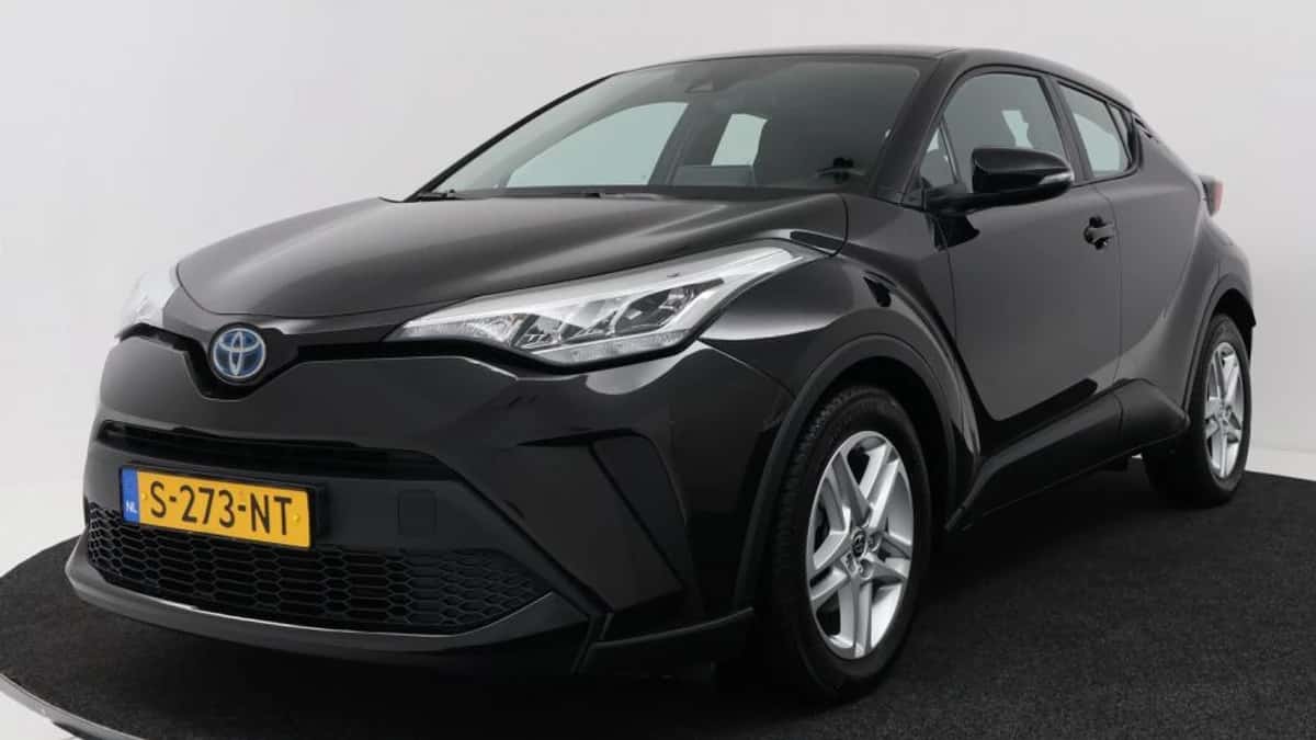Toyota C-HR (2023) — foto 1