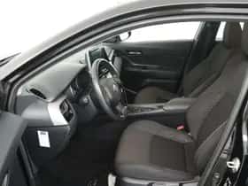 Toyota C-HR (2023) thumbnail 22
