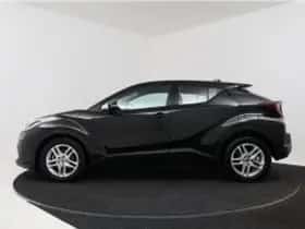 Toyota C-HR (2023) thumbnail 4