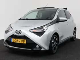 Toyota Aygo (2021) thumbnail 1