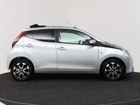 Toyota Aygo (2021) thumbnail 14