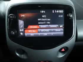 Toyota Aygo (2021) thumbnail 18