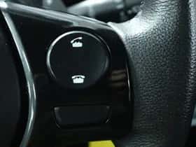 Toyota Aygo (2021) thumbnail 8