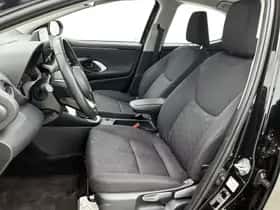 Toyota Yaris (2025) thumbnail 15