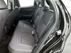 Toyota Yaris (2025) thumbnail 16