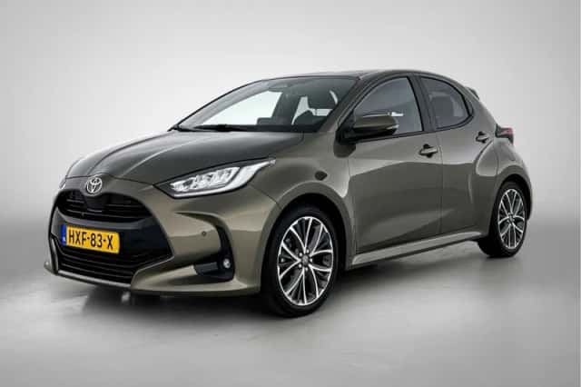 Toyota Yaris (2025) thumbnail 1
