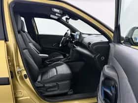 Toyota Yaris_Cross (2021) thumbnail 23