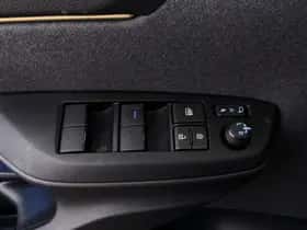 Toyota Yaris_Cross (2021) thumbnail 6