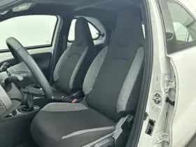 Toyota Aygo (2025) thumbnail 15