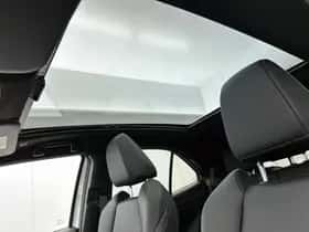 Toyota Yaris_Cross (2025) thumbnail 4
